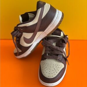 WMNS NIKE DUNK LOW